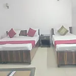 Galaxy Plaza Near Igi Airport Dehli